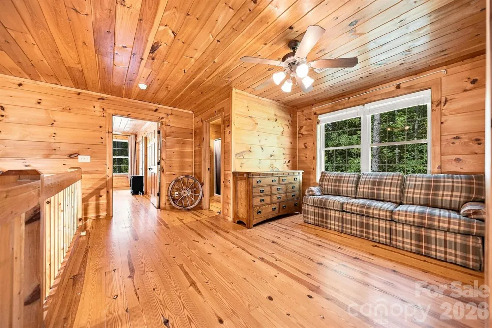 963 Double Eagle Drive Nebo, NC 28761