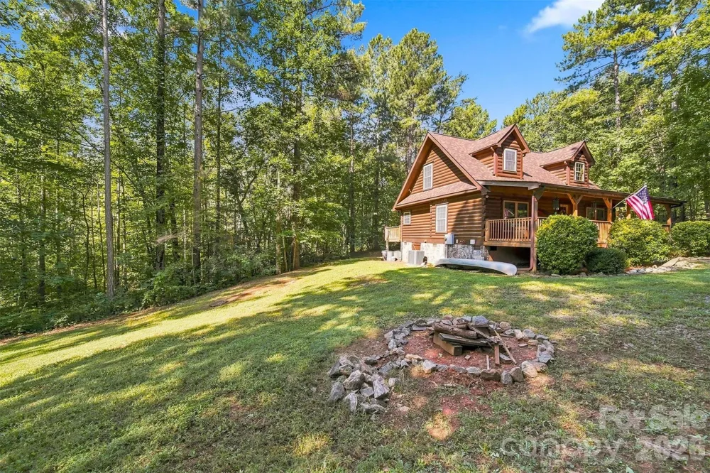 963 Double Eagle Drive Nebo, NC 28761