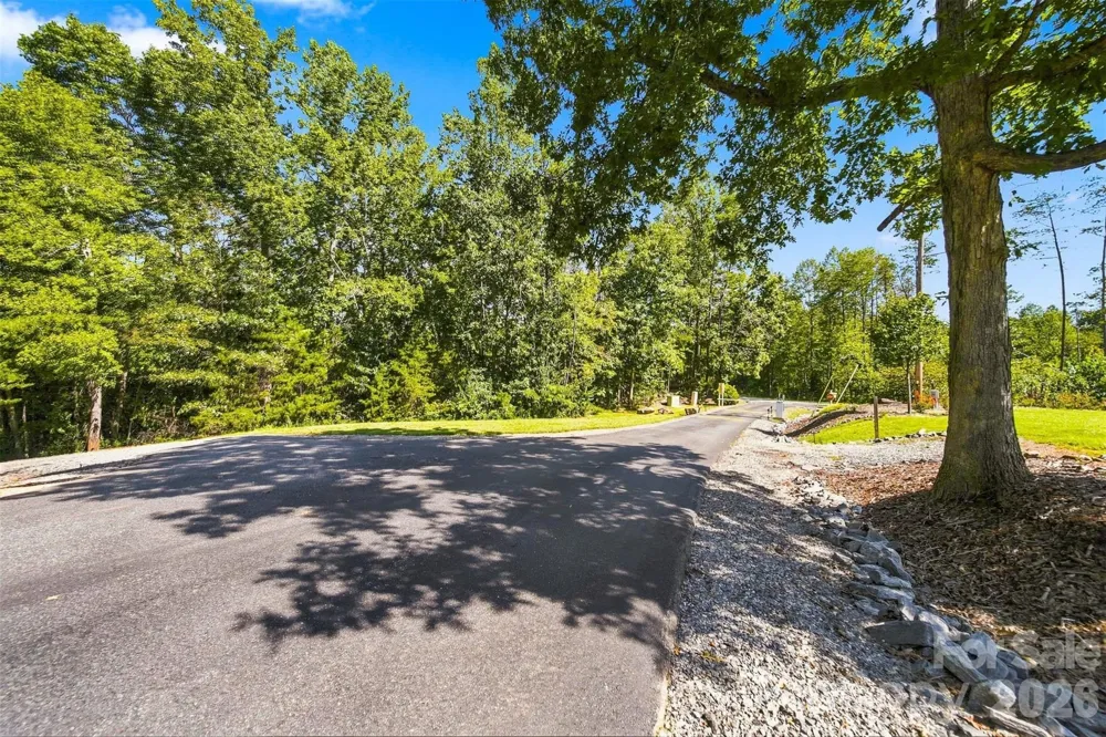 963 Double Eagle Drive Nebo, NC 28761