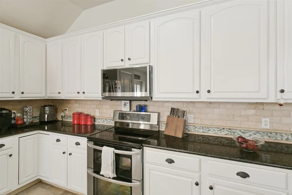 101 Shady Valley Circle Weatherford, TX 76086