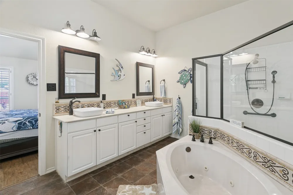 101 Shady Valley Circle Weatherford, TX 76086