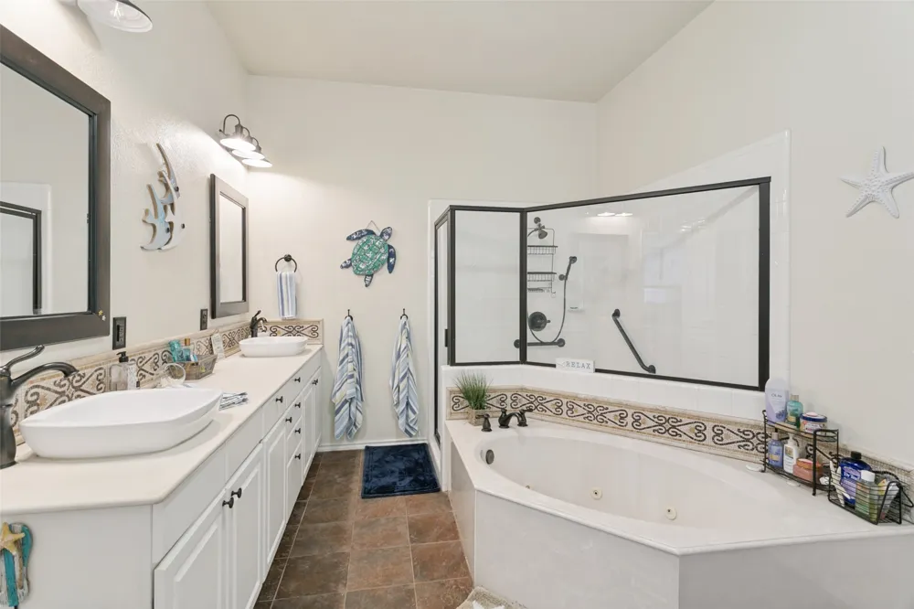 101 Shady Valley Circle Weatherford, TX 76086