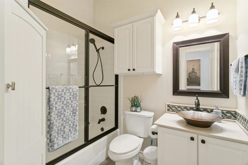 101 Shady Valley Circle Weatherford, TX 76086