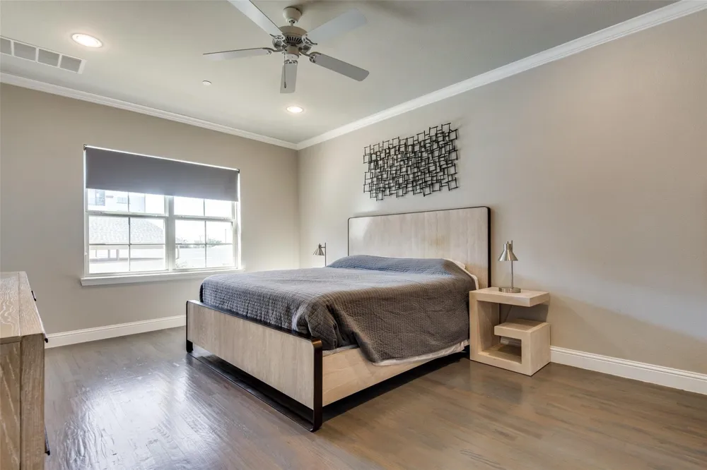 2821 Lindale Drive Carrollton, TX 75010