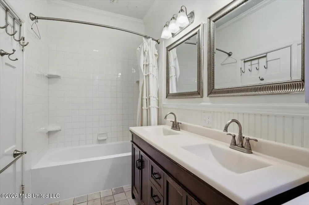 1424 Pinehurst Street Jackson, MS 39202