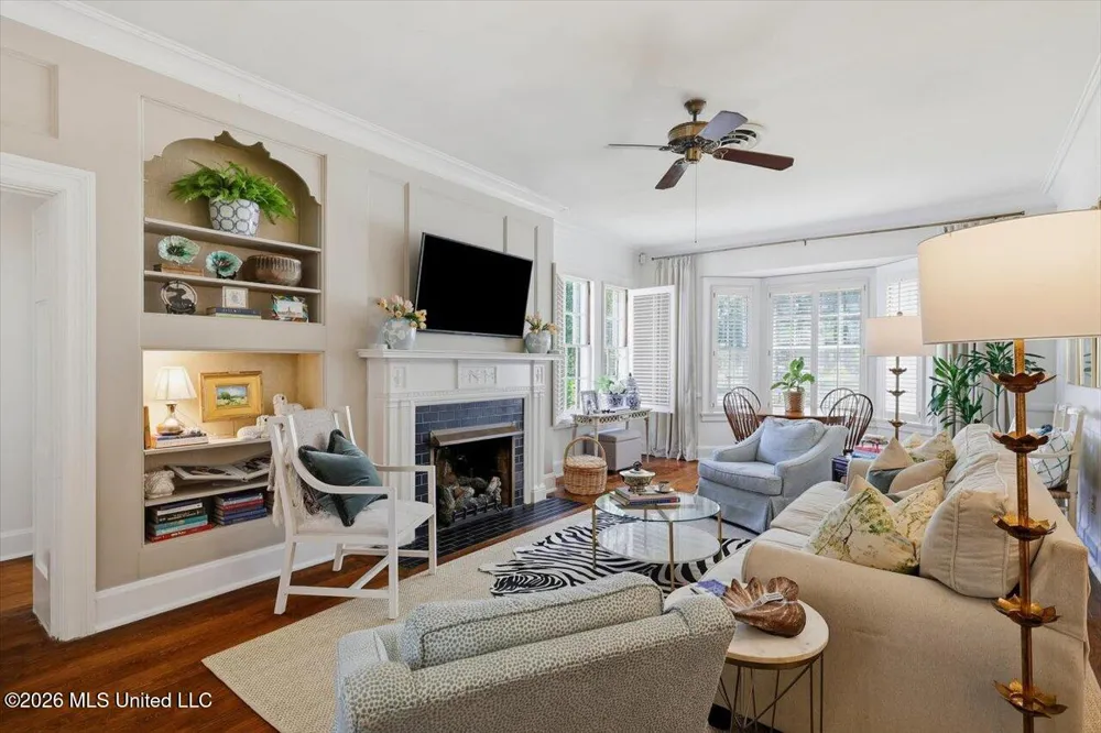 1424 Pinehurst Street Jackson, MS 39202