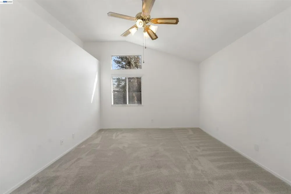 534 Reisling Ct Manteca, CA 95337