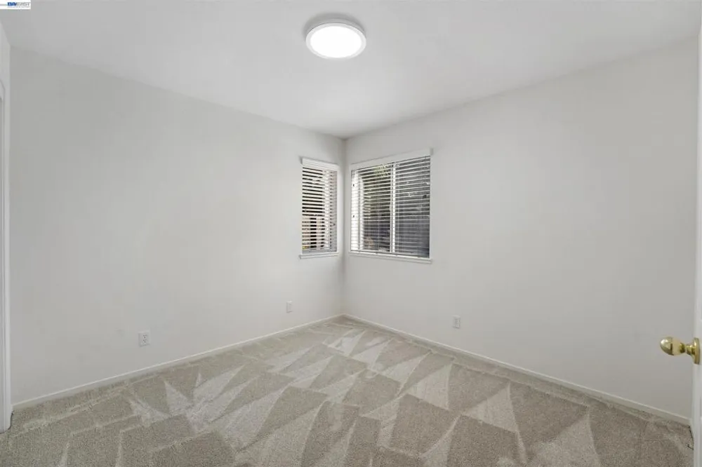 534 Reisling Ct Manteca, CA 95337