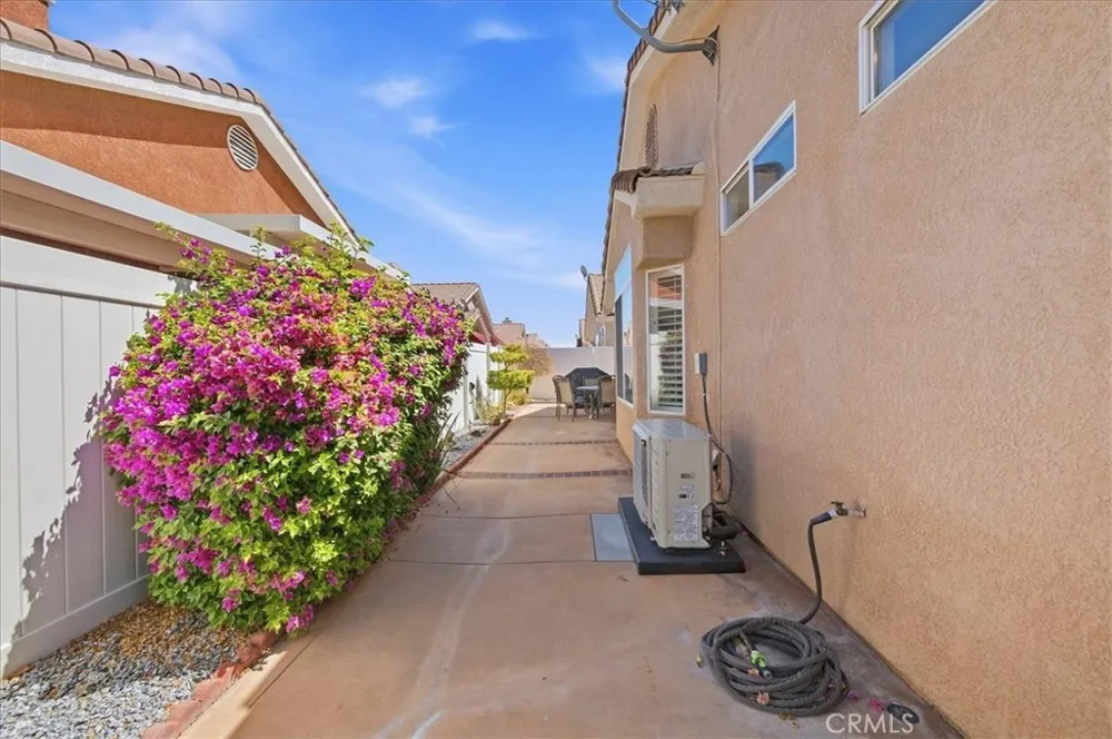 27832 Ruggie Road Menifee, CA 92585