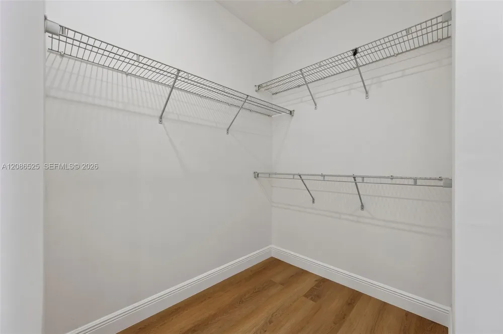 11115 W Okeechobee Rd #118 Hialeah Gardens, FL 33018