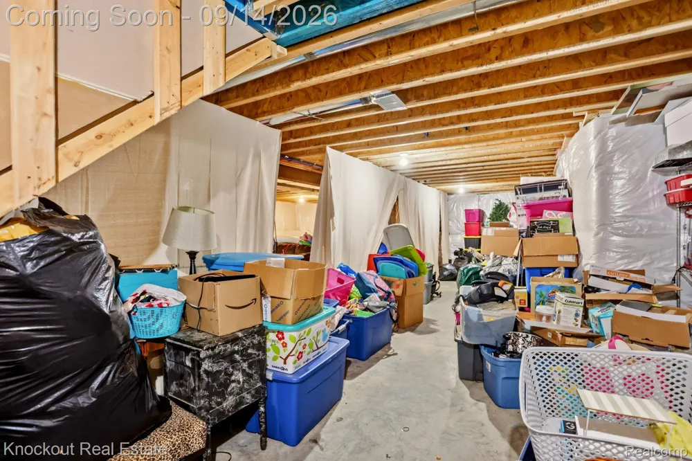10180 Deere Drive Richfield Township, MI 48423