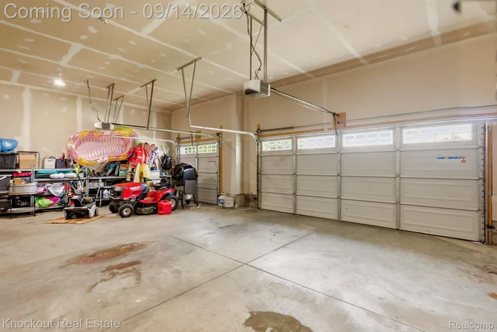 10180 Deere Drive Richfield Township, MI 48423