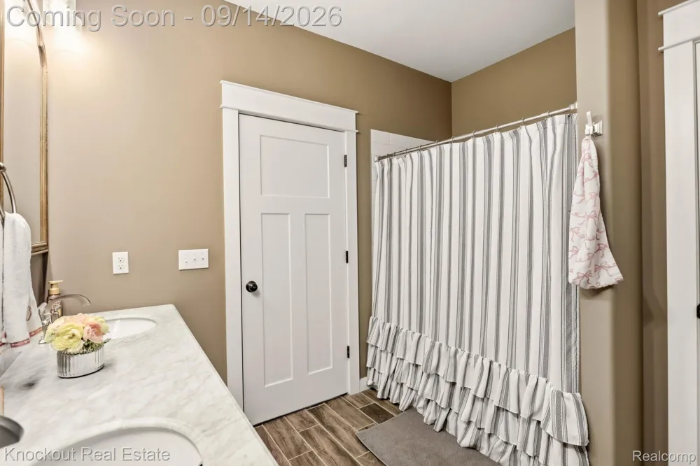 10180 Deere Drive Richfield Township, MI 48423