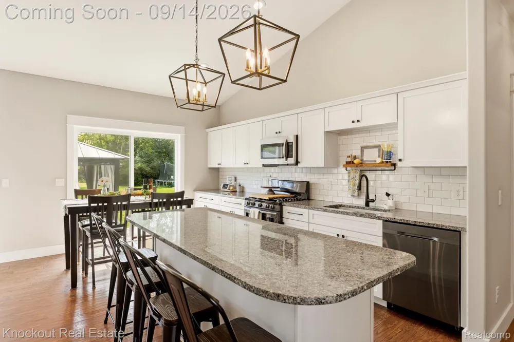 10180 Deere Drive Richfield Township, MI 48423