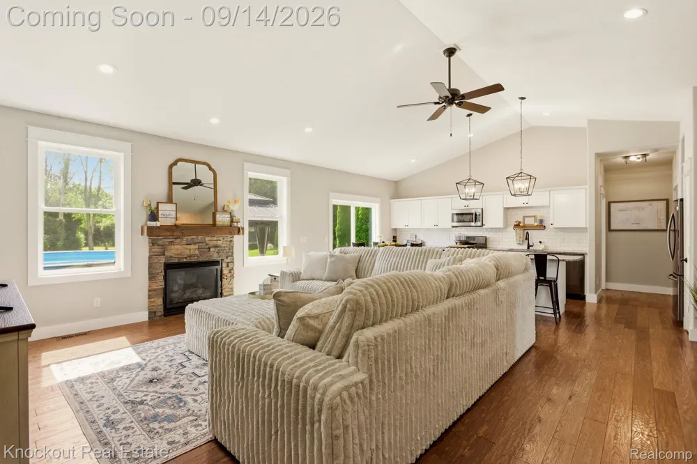 10180 Deere Drive Richfield Township, MI 48423