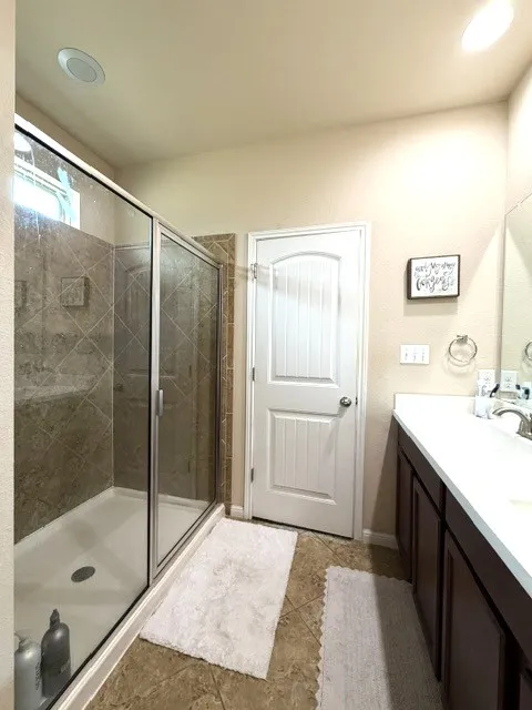 413 Anacua Loop #8 Manchaca, TX 78652