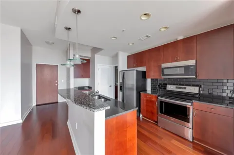 400 W Peachtree Street NW #3908