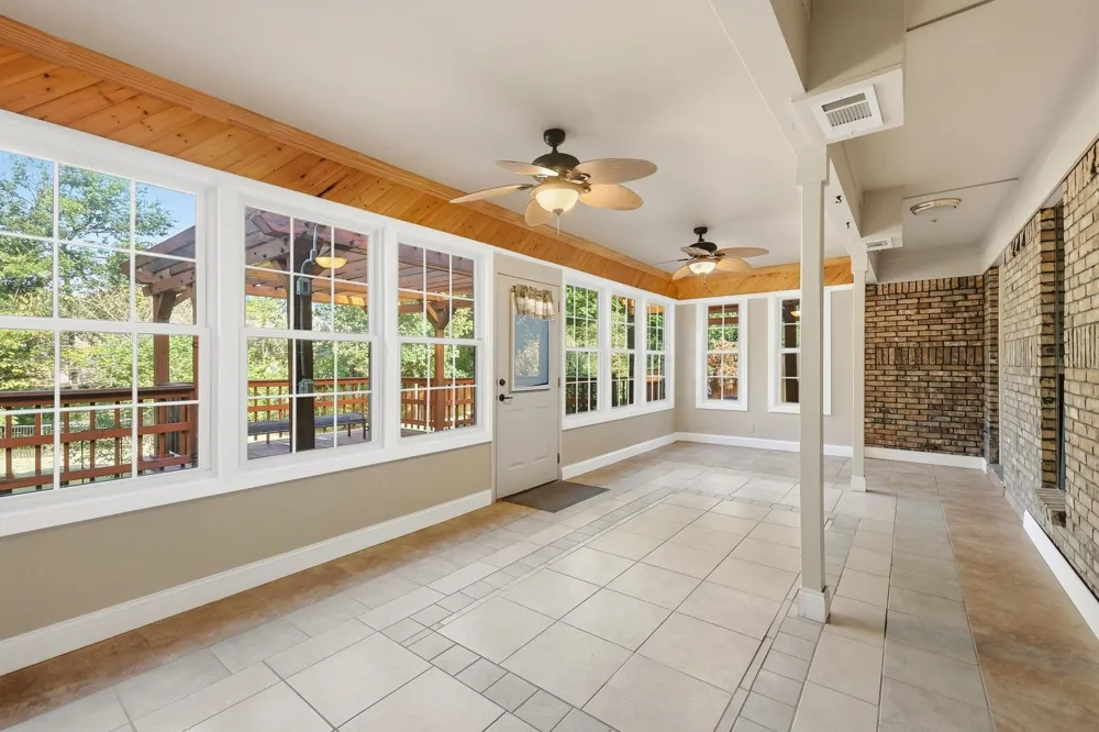 2809 Caprice Avenue Denison, TX 75020