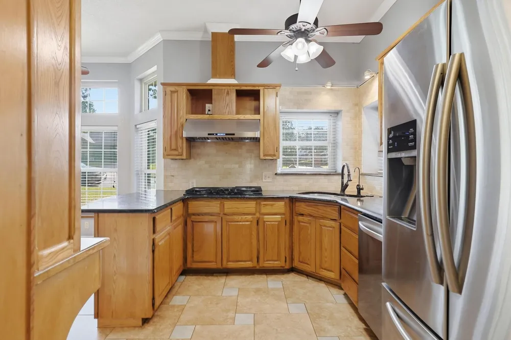 2809 Caprice Avenue Denison, TX 75020