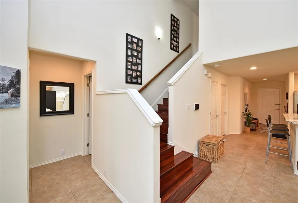 7215 Ravenswood Missouri City, TX 77459