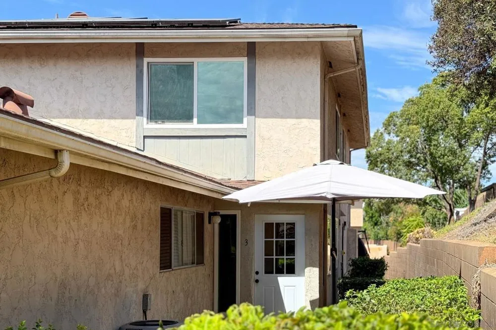 12166 Orange Crest Ct. #3 Lakeside, CA 92040