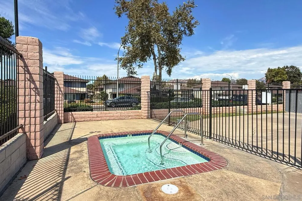 12166 Orange Crest Ct. #3 Lakeside, CA 92040