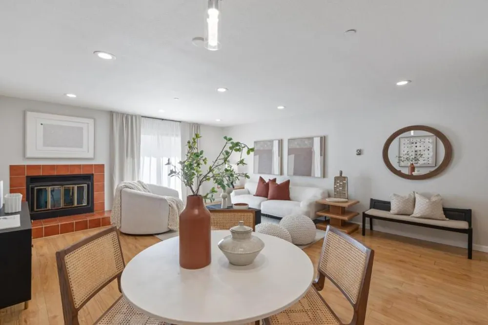 4157 El Camino Way #E Palo Alto, CA 94306