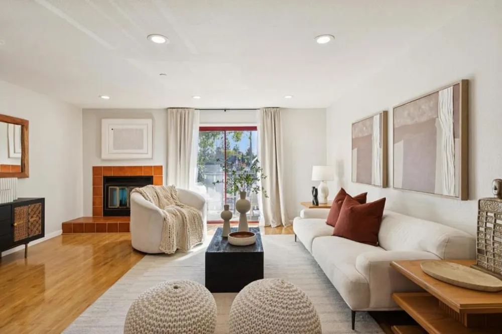 4157 El Camino Way #E Palo Alto, CA 94306