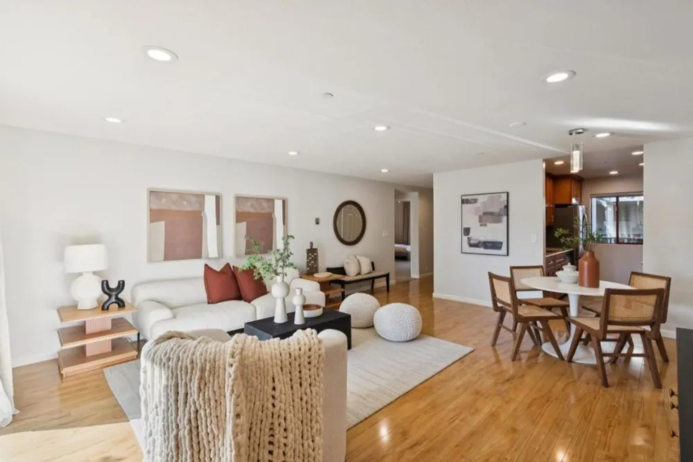 4157 El Camino Way #E Palo Alto, CA 94306