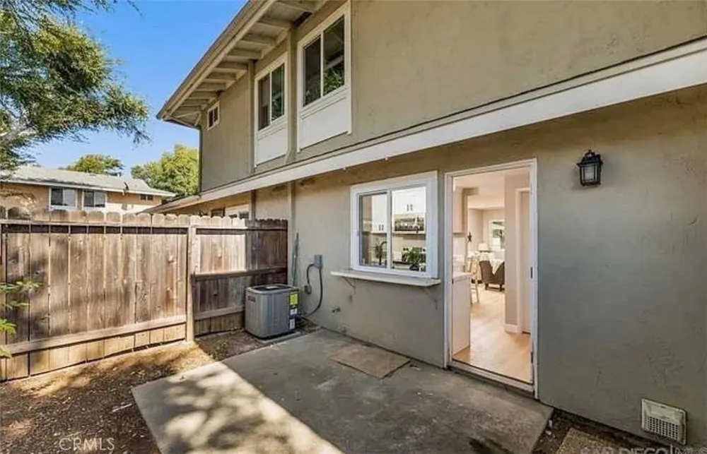 2512 Wanek #C Escondido, CA 92027