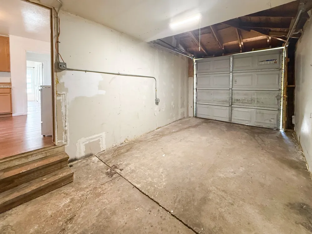 120 Las Vegas Trail White Settlement, TX 76108