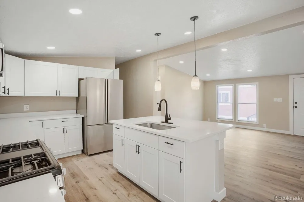 2885 E Midway Boulevard Broomfield, CO 80234