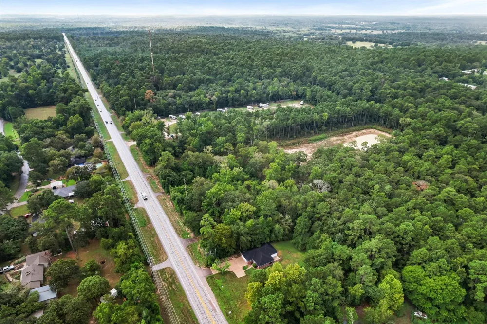9617 Fm 149 Road Montgomery, TX 77316