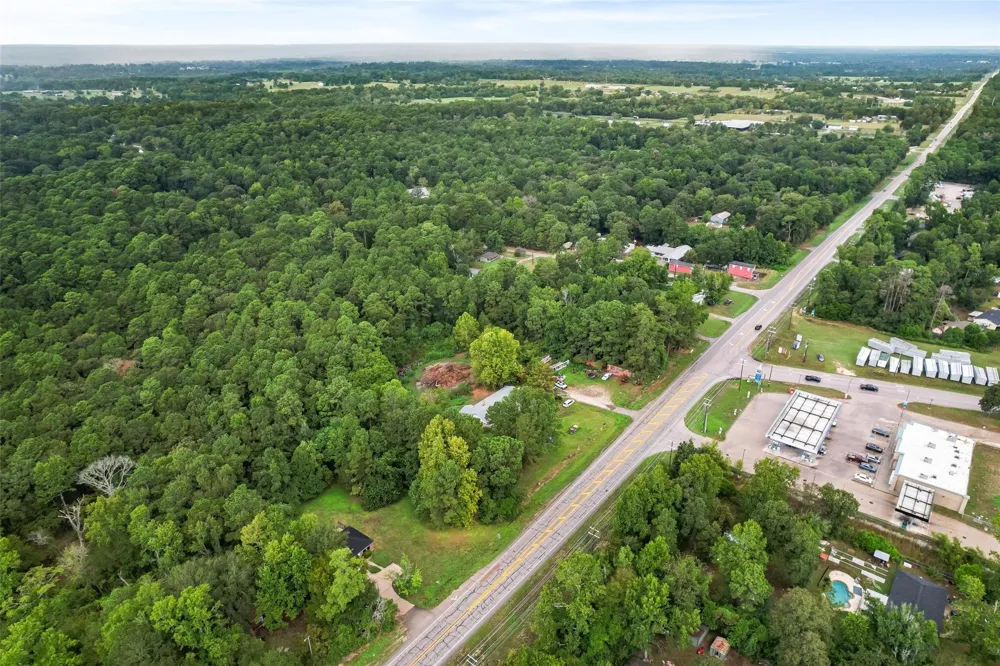 9617 Fm 149 Road Montgomery, TX 77316