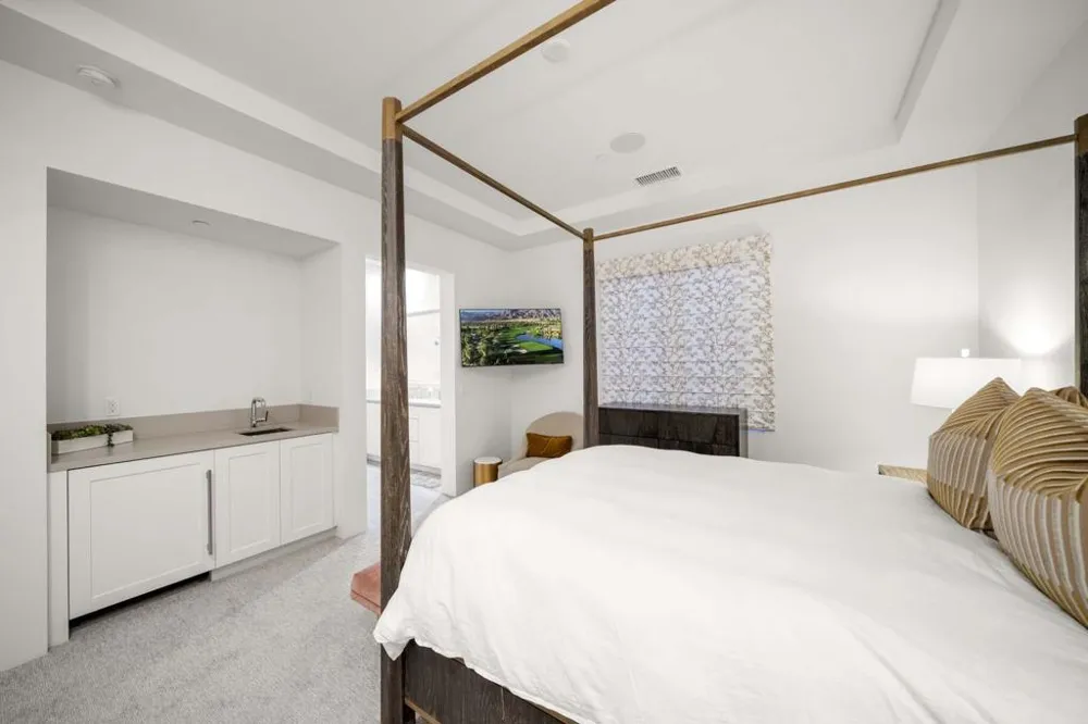 81650 Ronda La Quinta, CA 92253