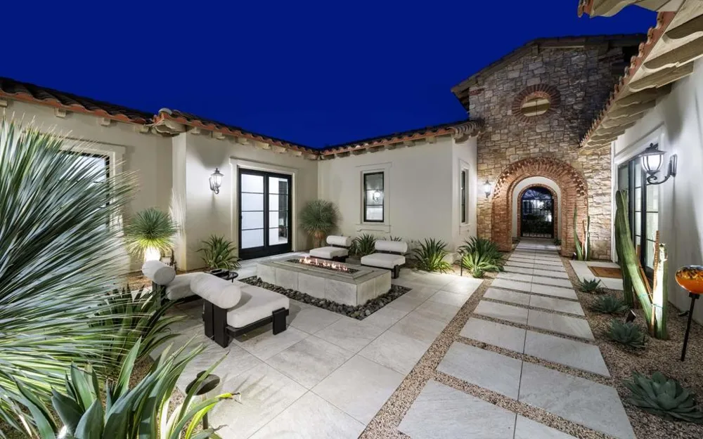 81650 Ronda La Quinta, CA 92253