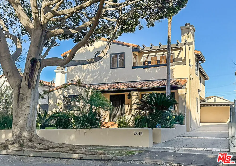 2445 22nd Street Santa Monica, CA 90405