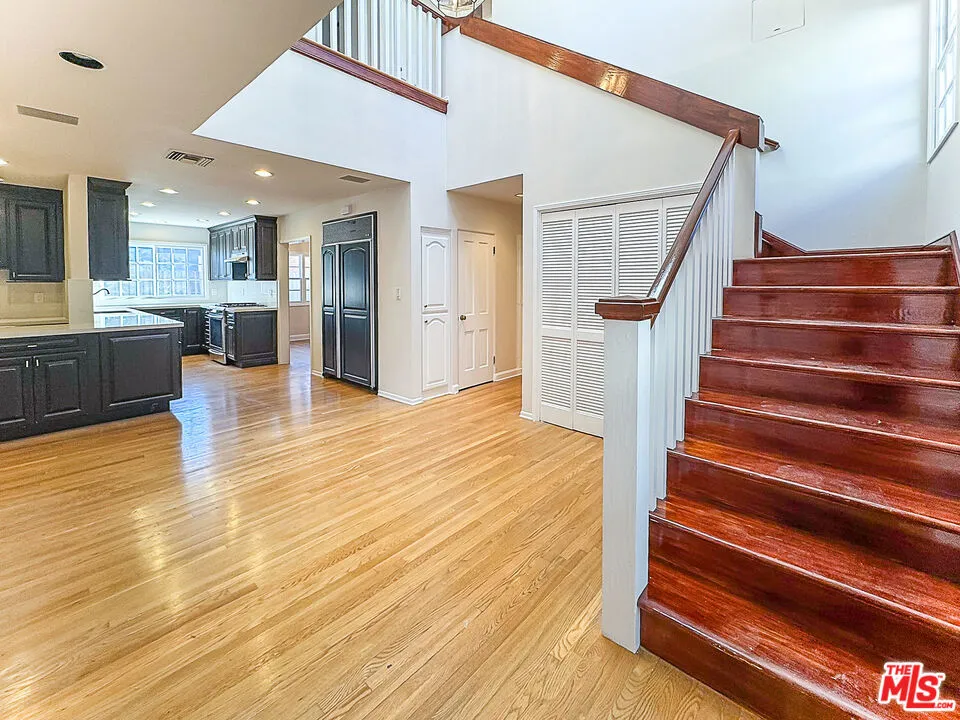 2445 22nd Street Santa Monica, CA 90405