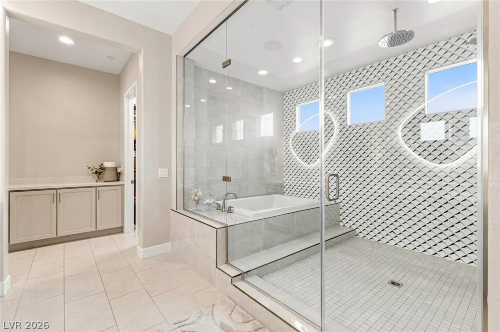 9935 Justin Earl Avenue Las Vegas, NV 89149