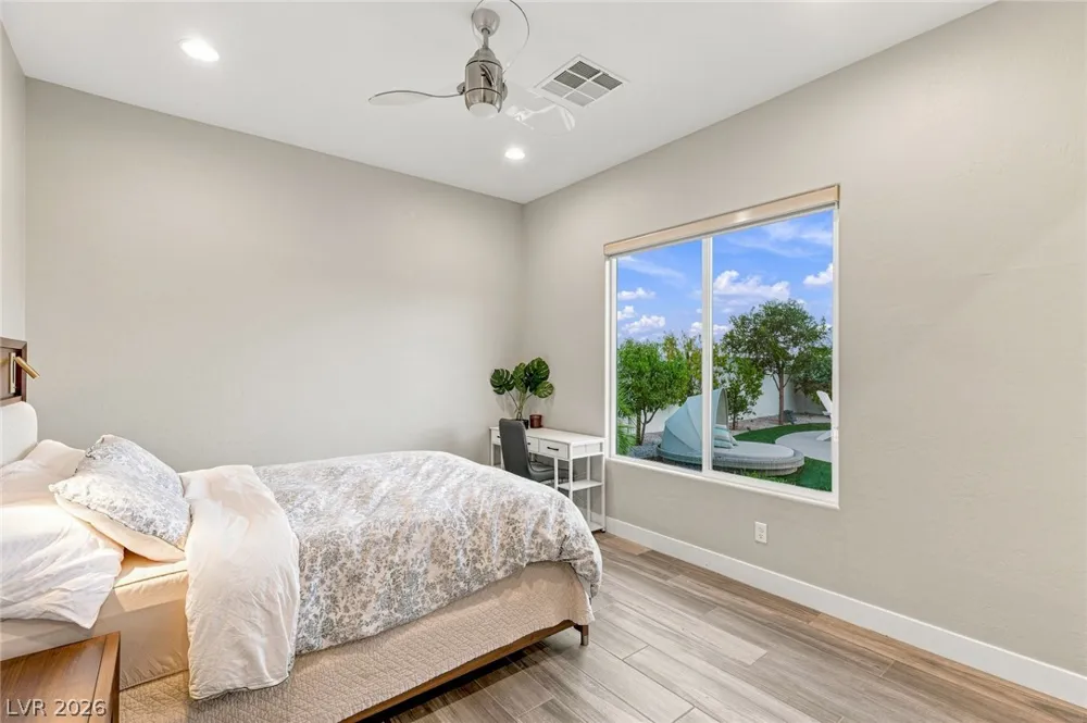 9935 Justin Earl Avenue Las Vegas, NV 89149