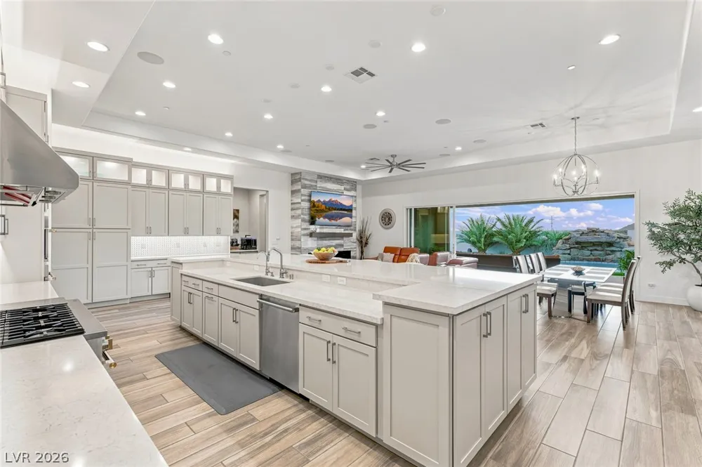 9935 Justin Earl Avenue Las Vegas, NV 89149