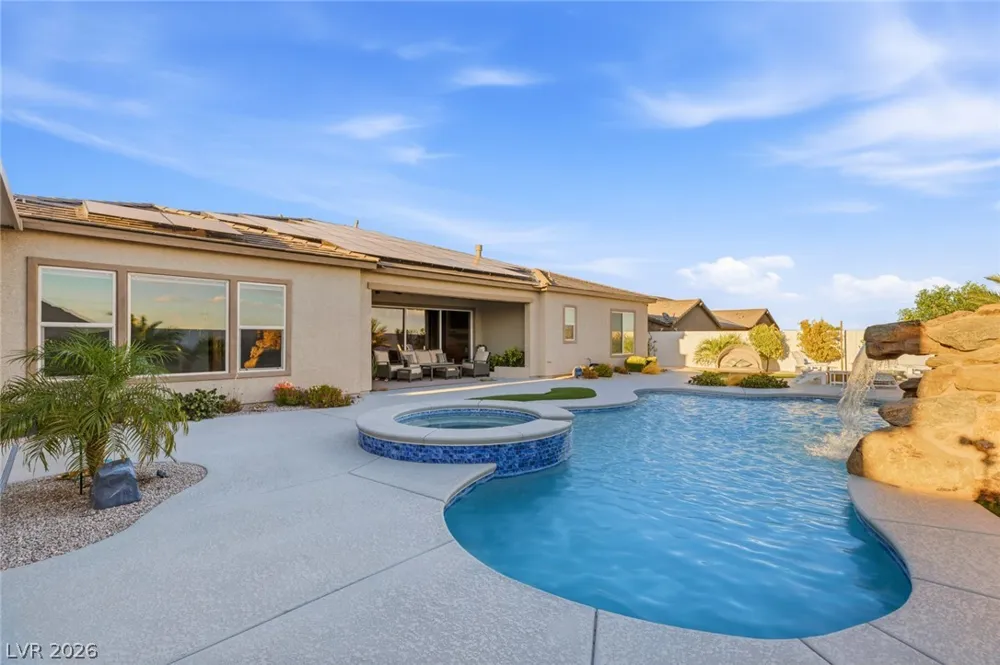 9935 Justin Earl Avenue Las Vegas, NV 89149