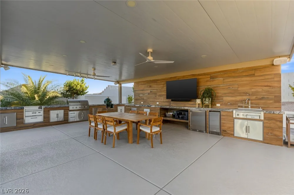 9935 Justin Earl Avenue Las Vegas, NV 89149