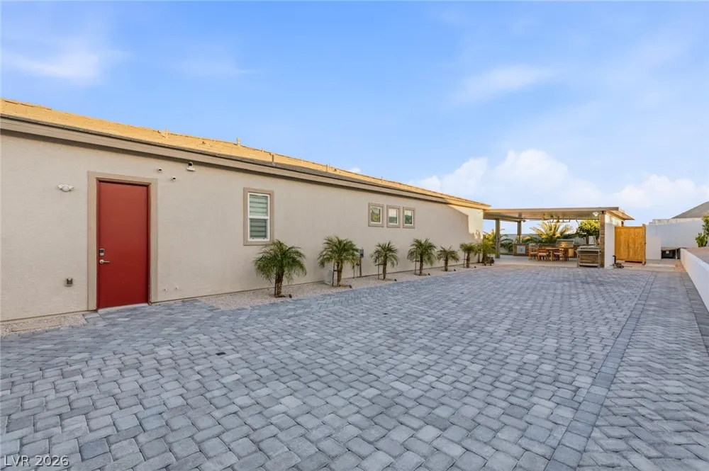 9935 Justin Earl Avenue Las Vegas, NV 89149