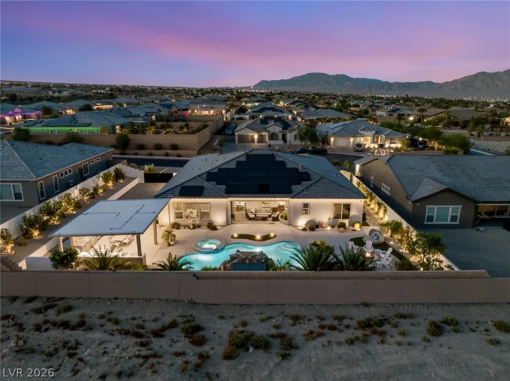9935 Justin Earl Avenue Las Vegas, NV 89149
