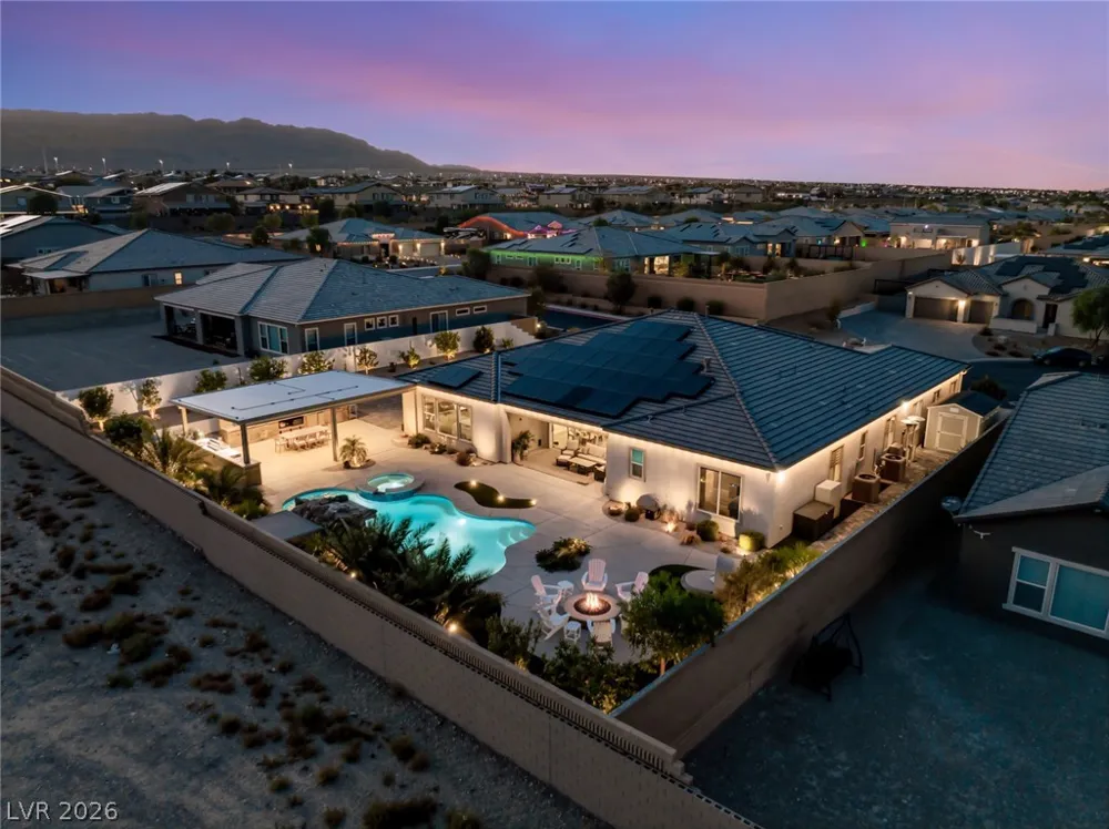 9935 Justin Earl Avenue Las Vegas, NV 89149