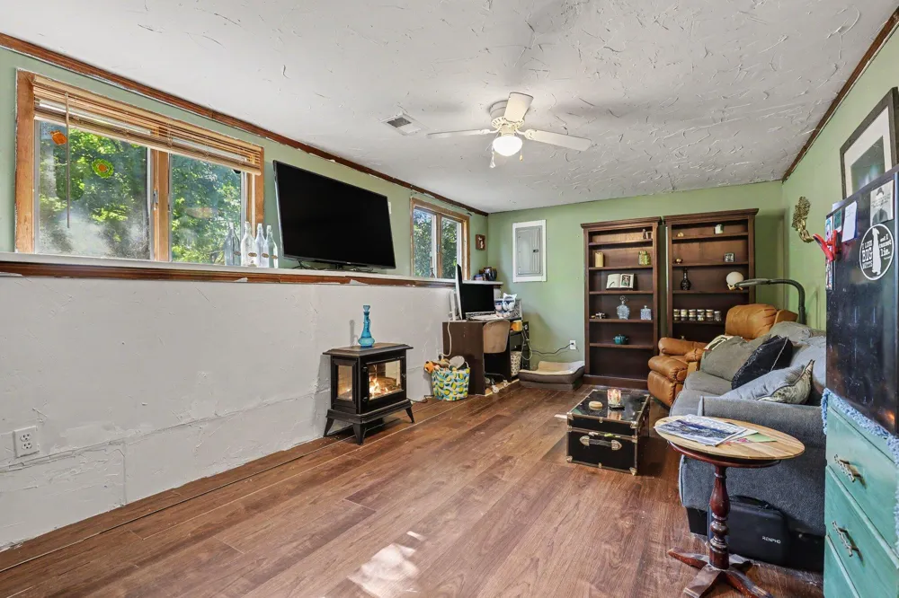 1300 Crescent Street Greenville City, MI 48838