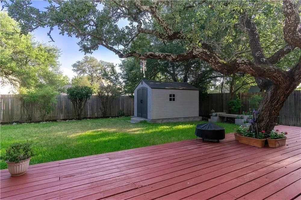 5701 Gorham Glen Lane Austin, TX 78739