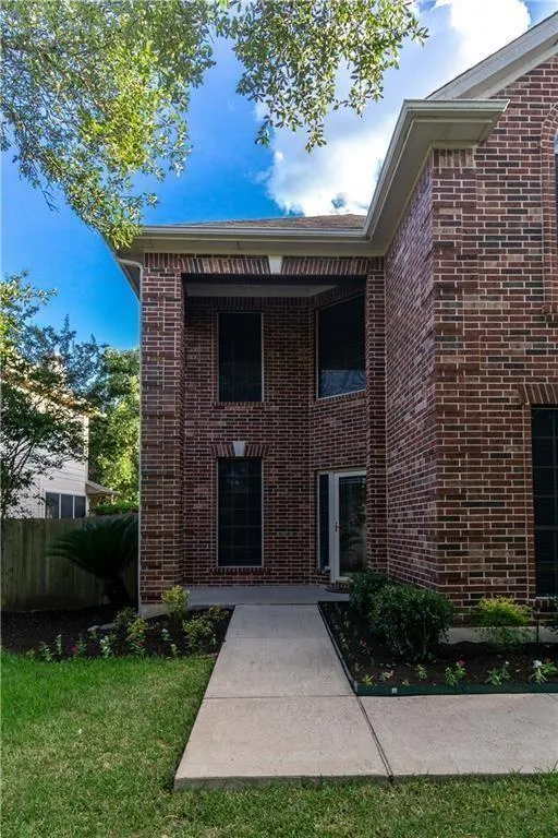5701 Gorham Glen Lane Austin, TX 78739