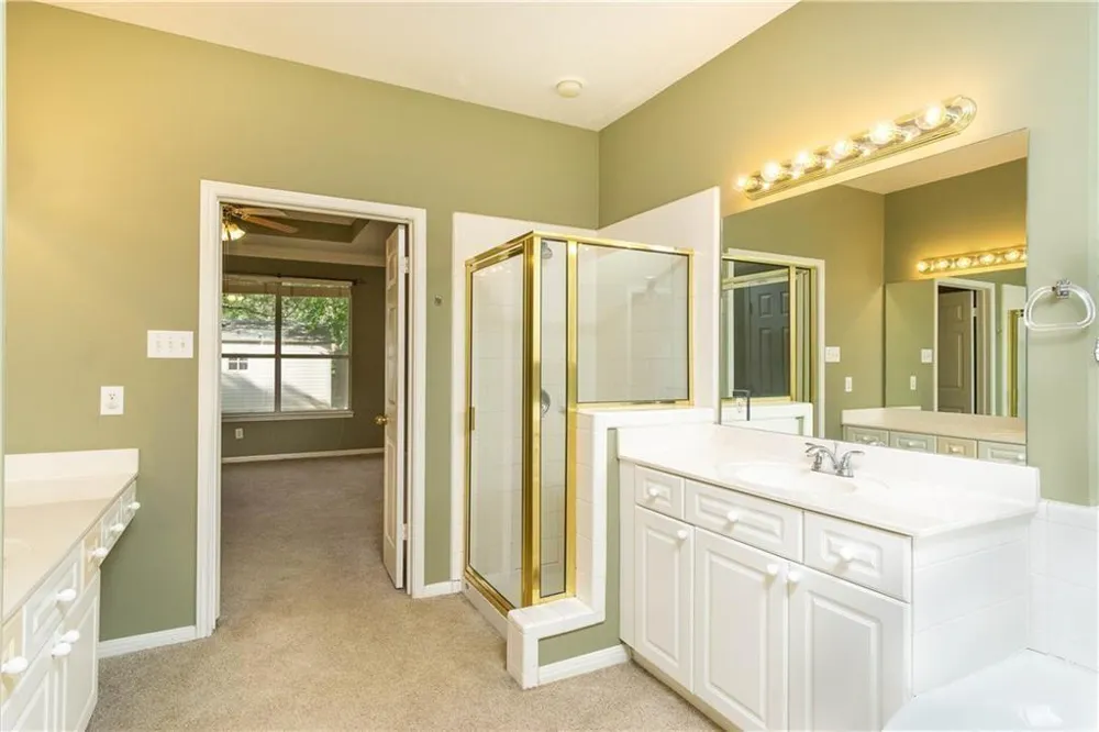 5701 Gorham Glen Lane Austin, TX 78739